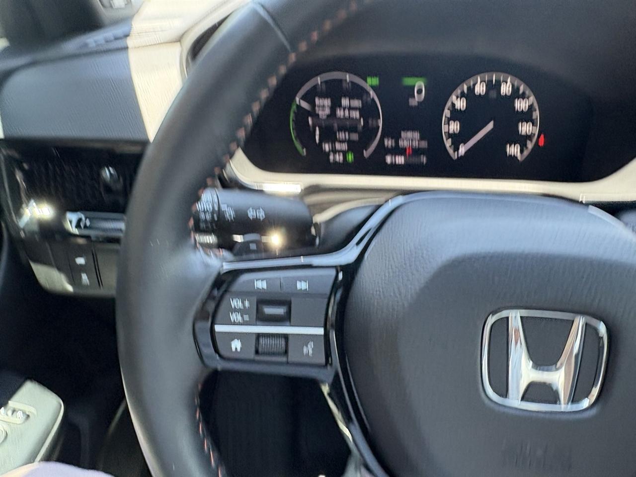 Honda CR-V Hybrid Touring 2025