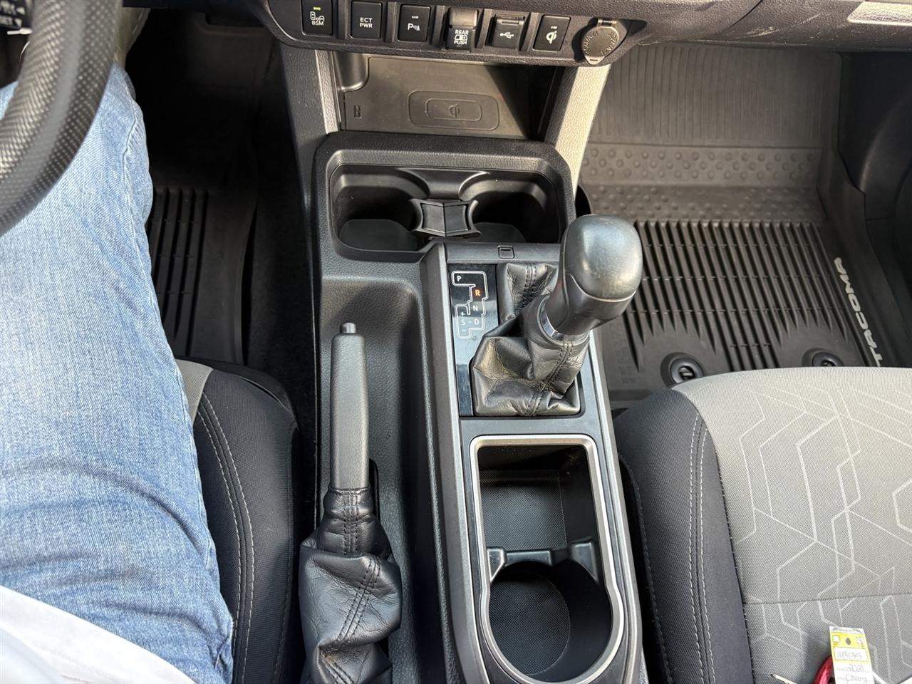 Toyota Tacoma SR5 Double Cab Long Bed V6 6AT 4WD 2020