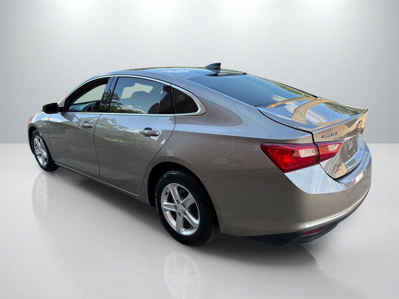 Chevrolet Malibu  2022