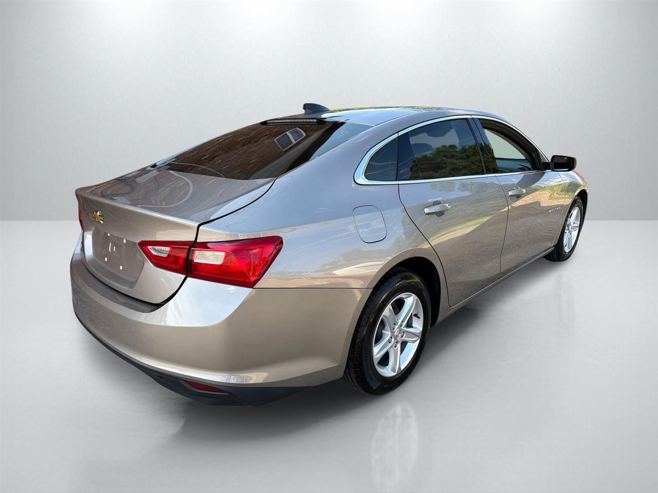 Chevrolet Malibu  2022