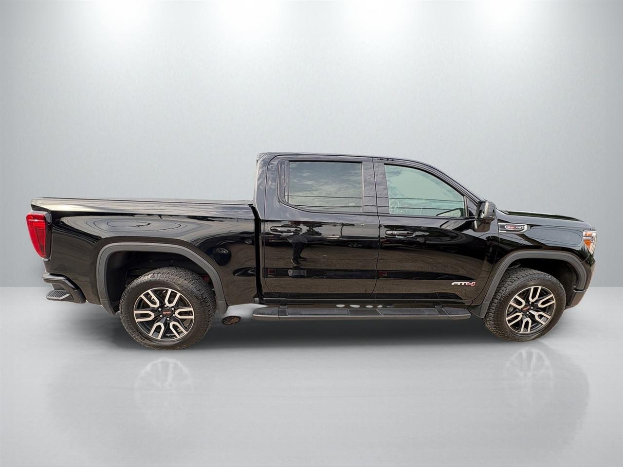 GMC Sierra 1500 AT4 Crew Cab Long Box 4WD 2020