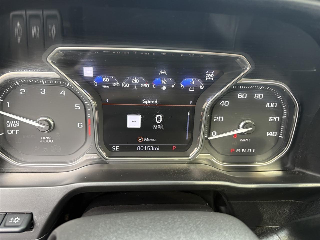GMC Sierra 1500 AT4 Crew Cab Long Box 4WD 2020