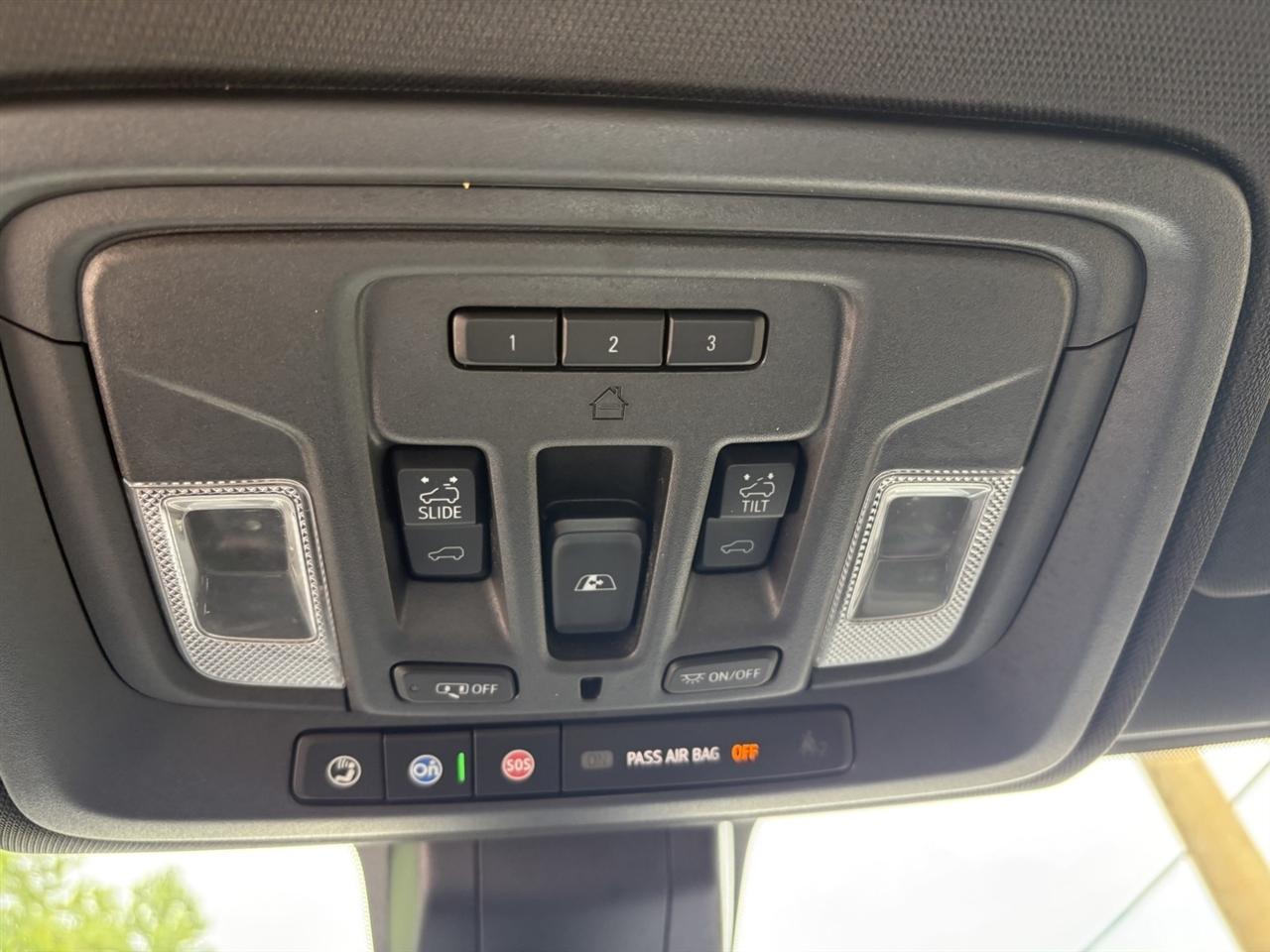 GMC Sierra 1500 AT4 Crew Cab Long Box 4WD 2020