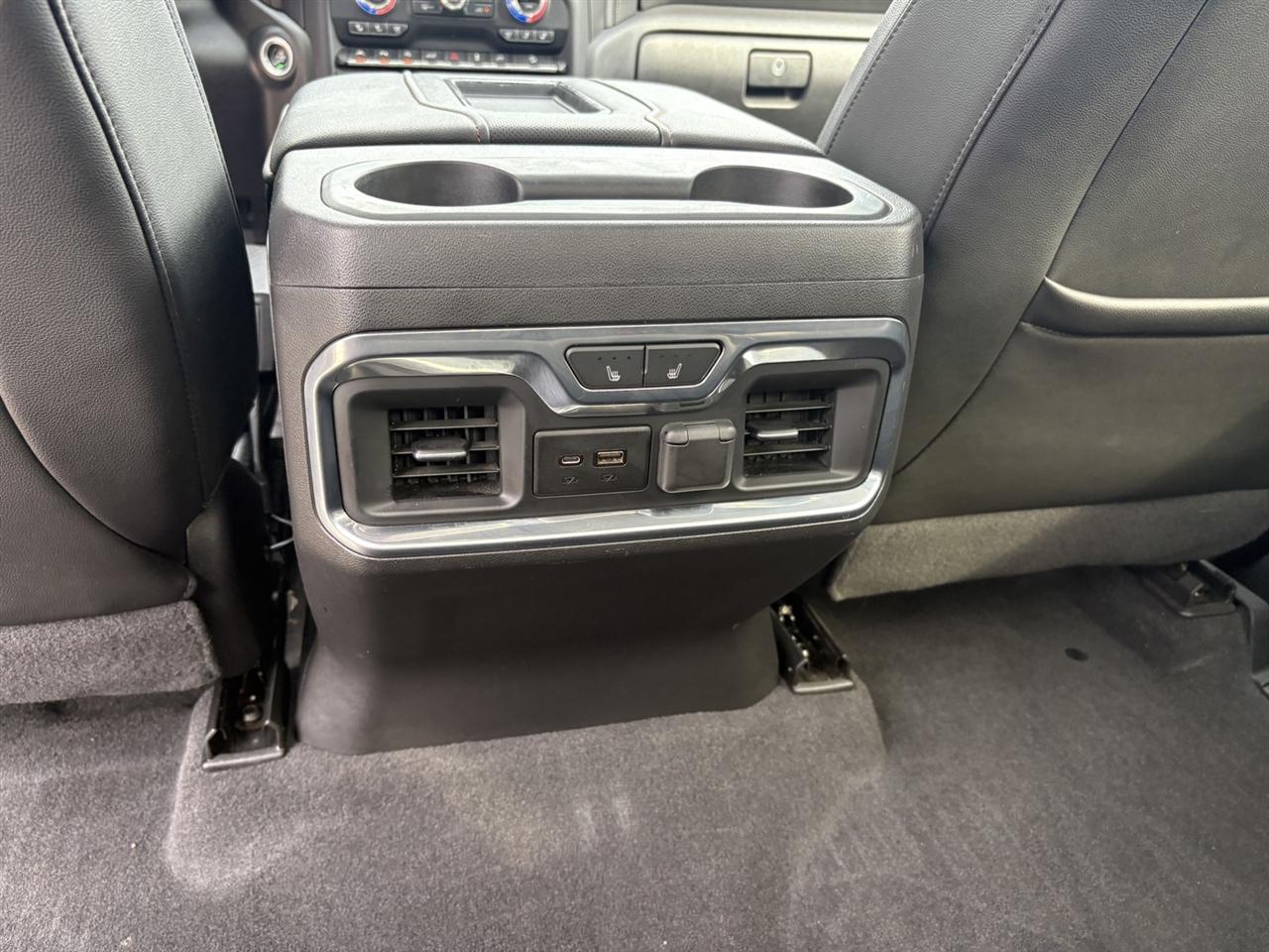 GMC Sierra 1500 AT4 Crew Cab Long Box 4WD 2020