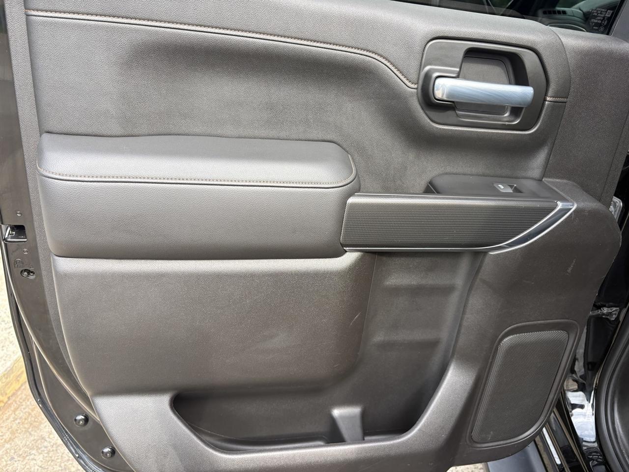 GMC Sierra 1500 AT4 Crew Cab Long Box 4WD 2020
