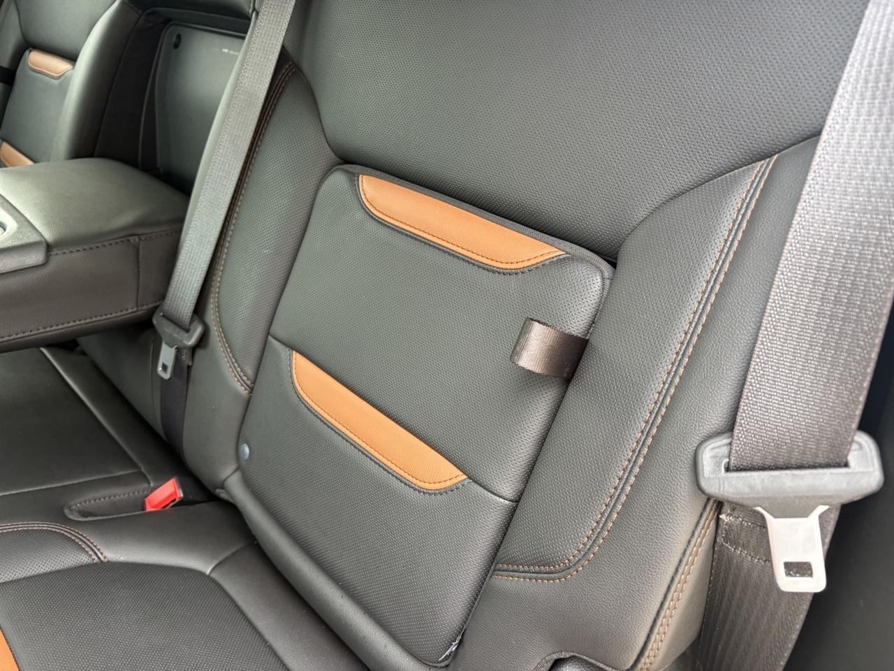 GMC Sierra 1500 AT4 Crew Cab Long Box 4WD 2020