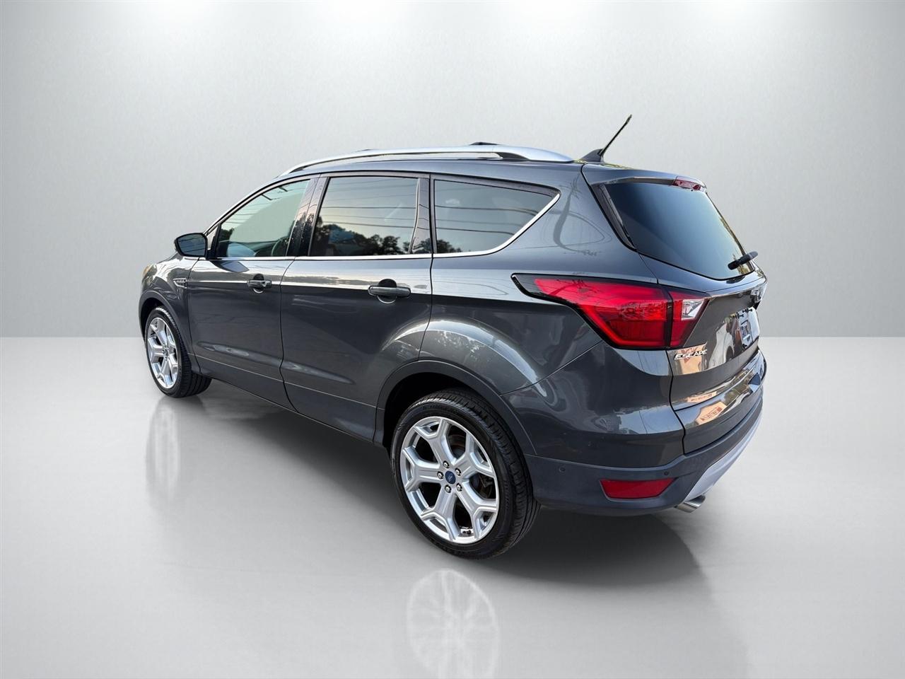 Ford Escape Titanium 4WD 2019