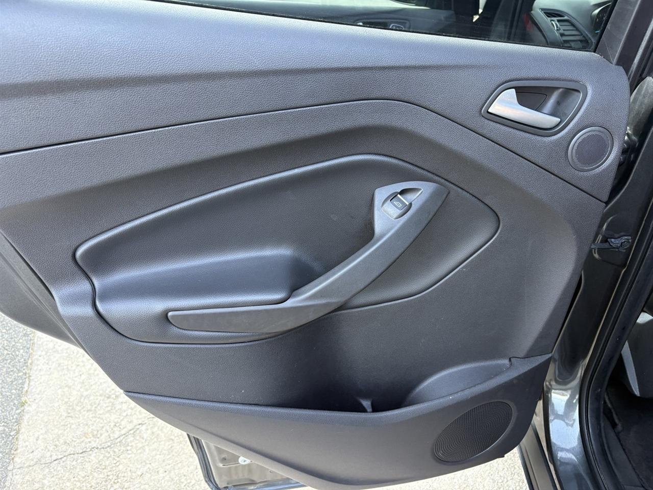 Ford Escape Titanium 4WD 2019