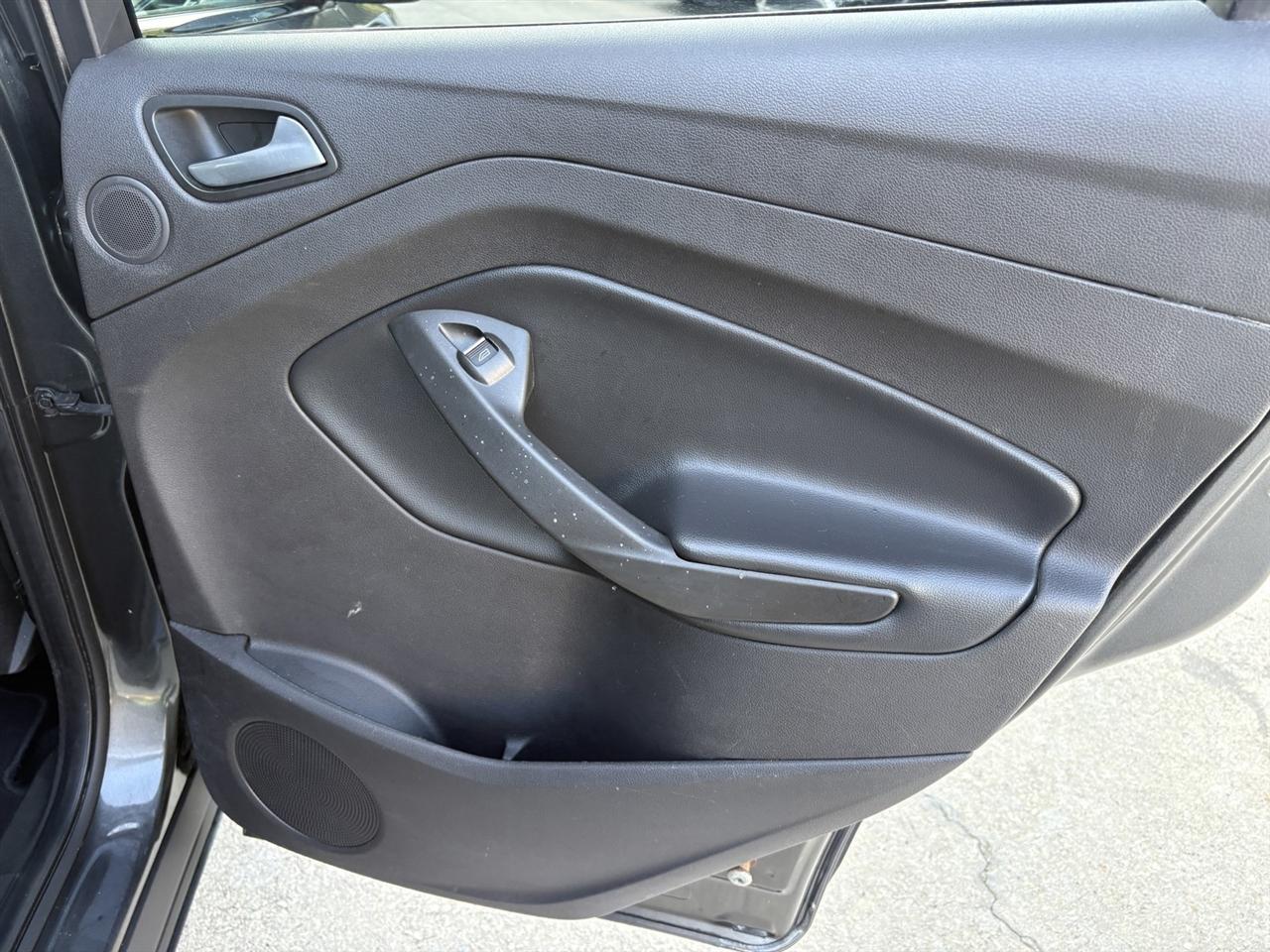 Ford Escape Titanium 4WD 2019