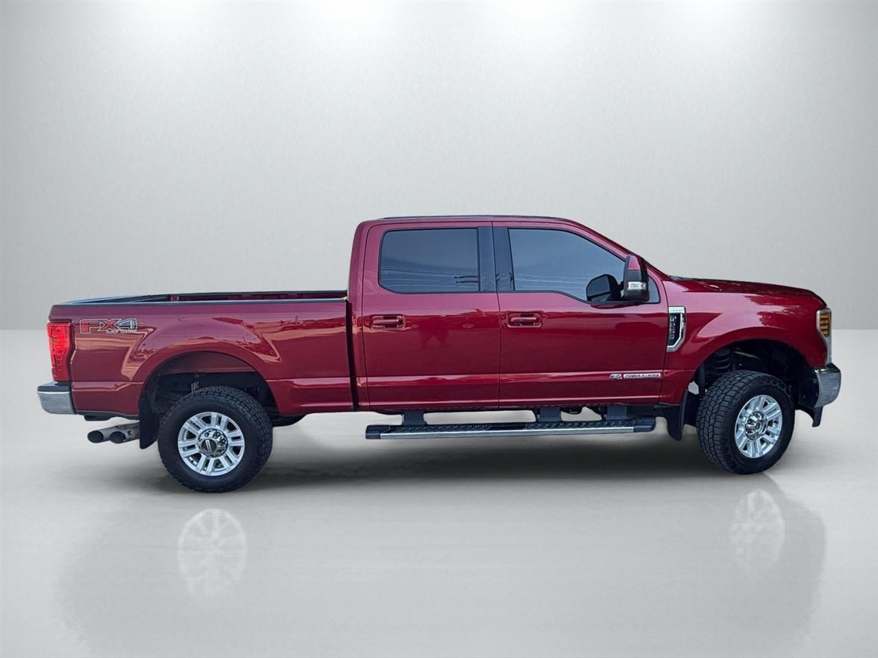 Ford F-250 SD Lariat Crew Cab 4WD 2018