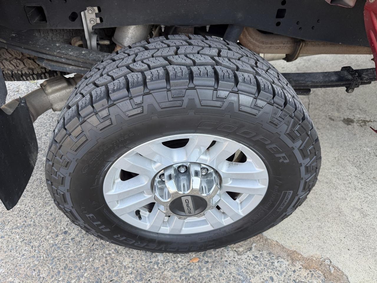 Ford F-250 SD Lariat Crew Cab 4WD 2018