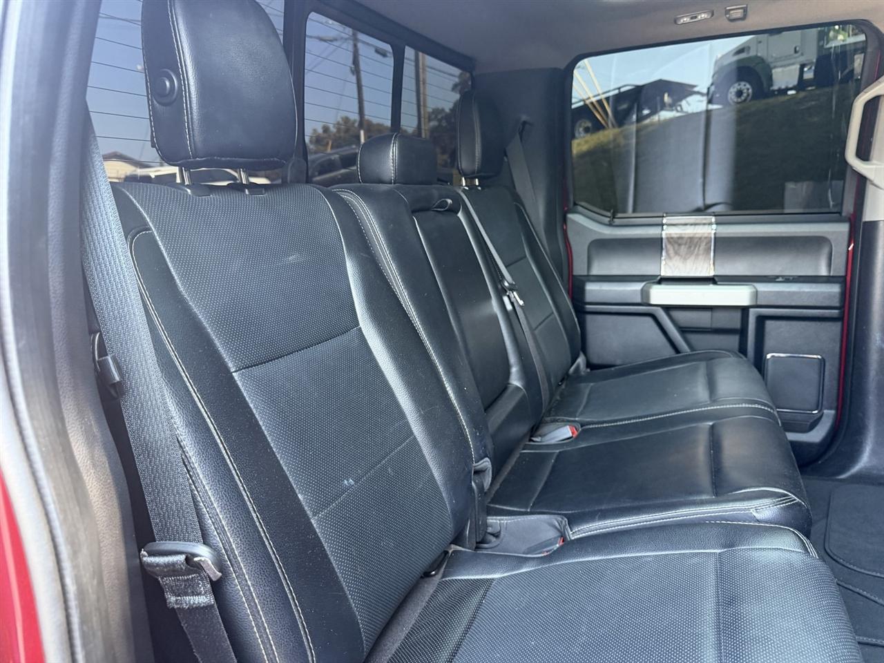 Ford F-250 SD Lariat Crew Cab 4WD 2018