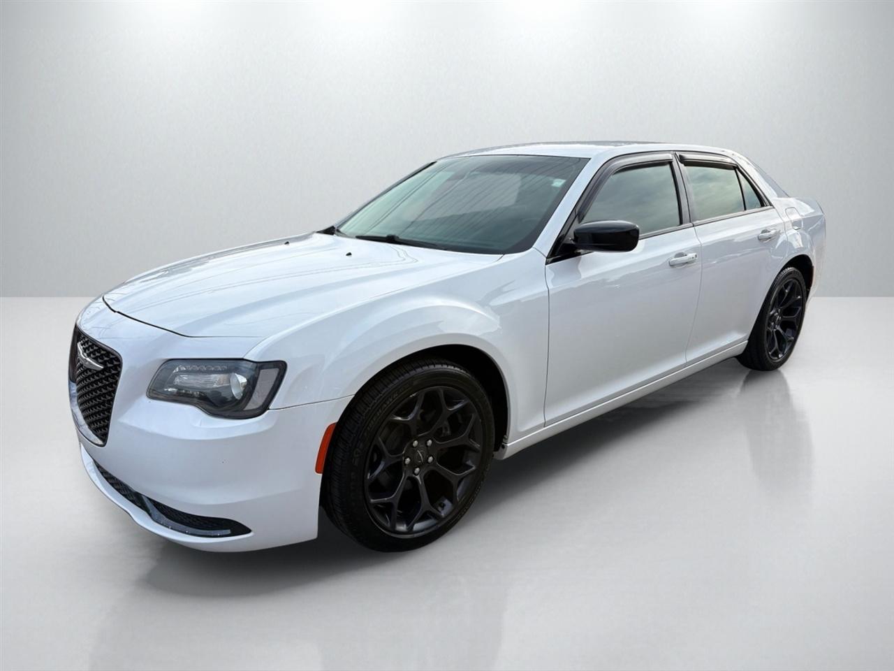 Chrysler 300 Touring 2021