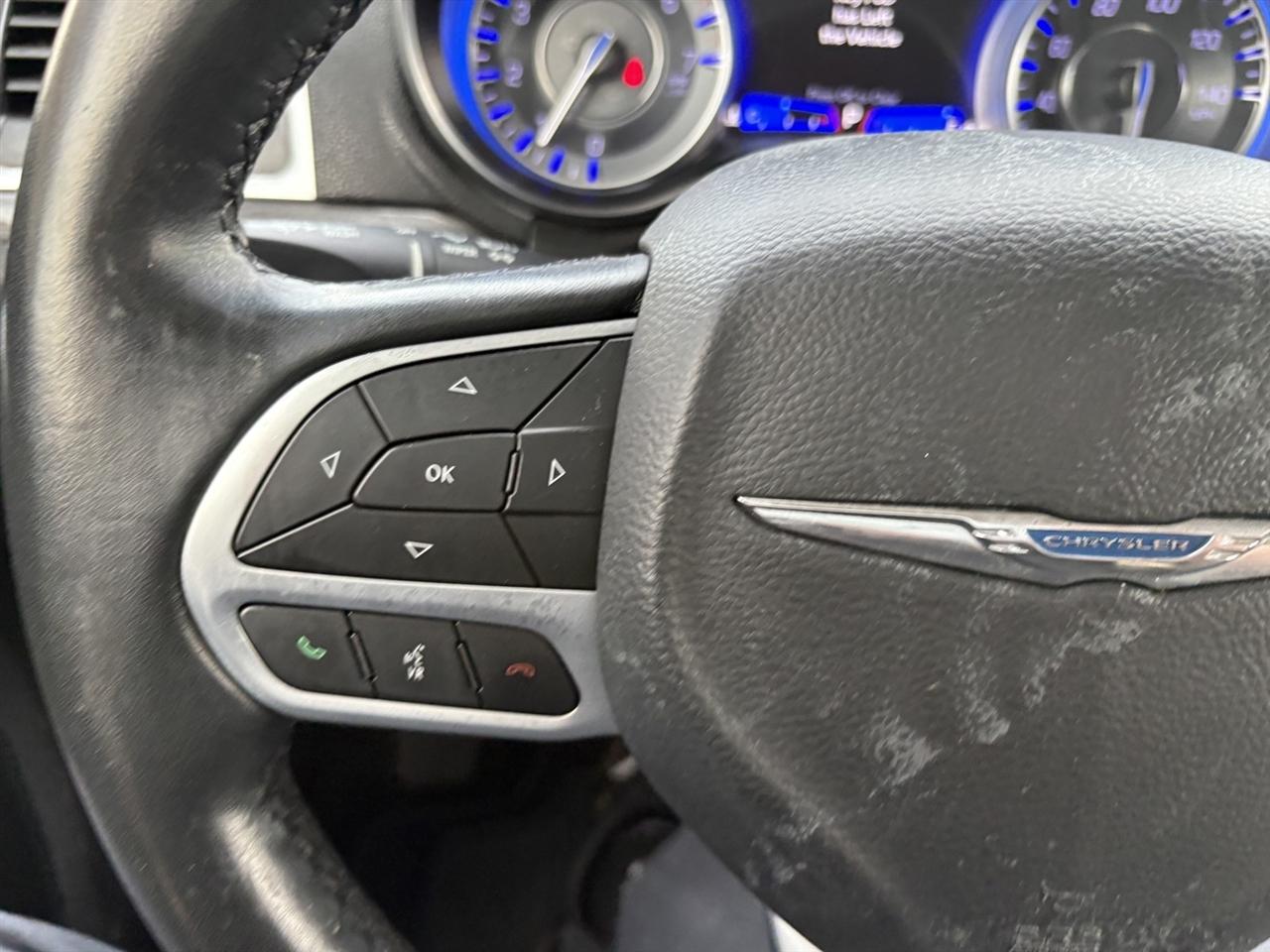 Chrysler 300 Touring 2021