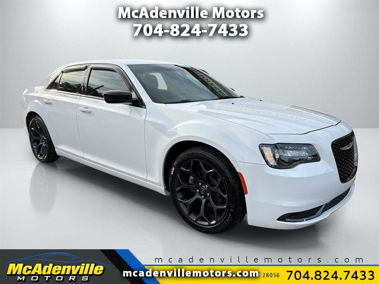 2021 Chrysler 300 Touring