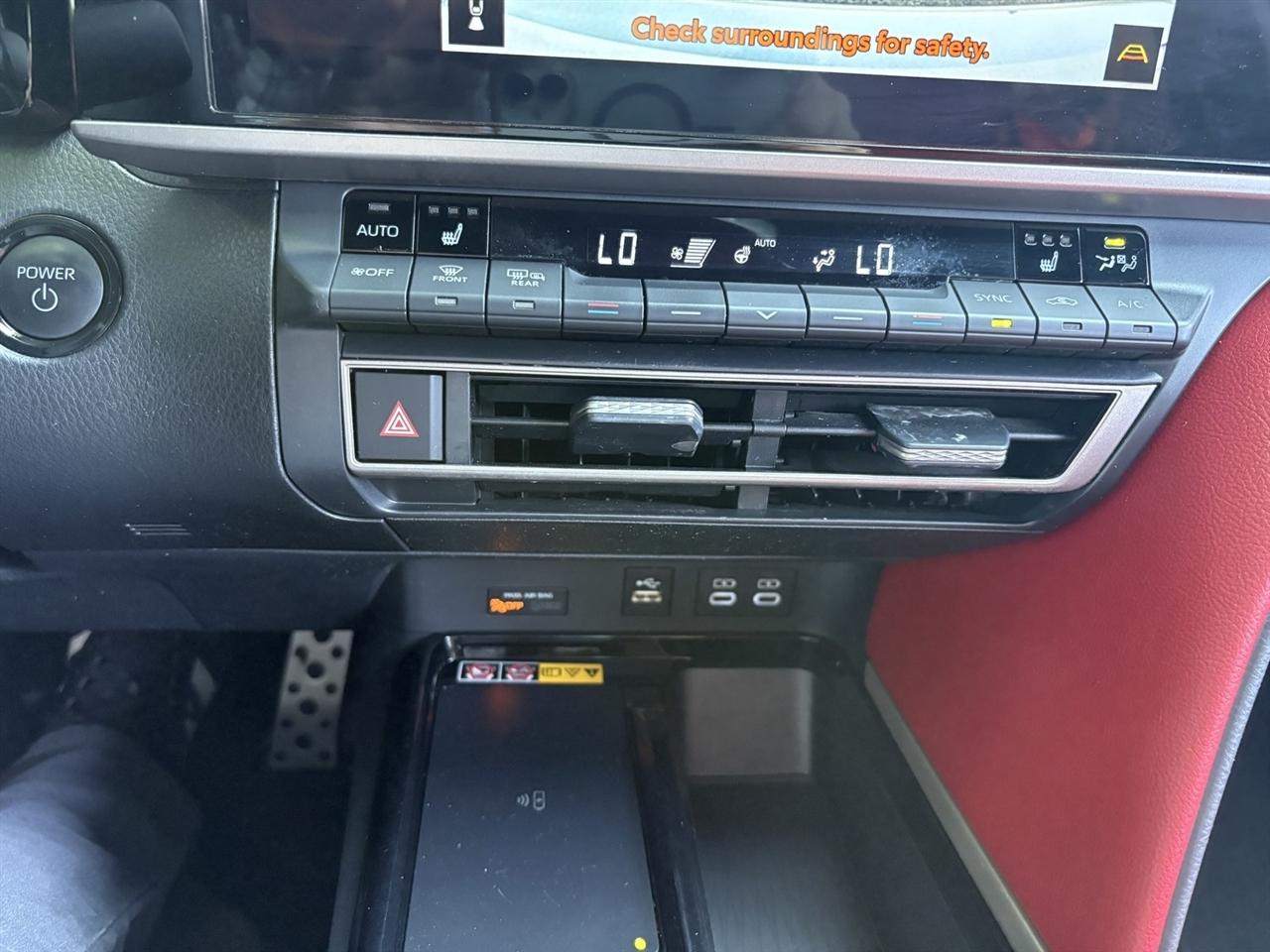 Toyota Camry Hybrid XSE 2025