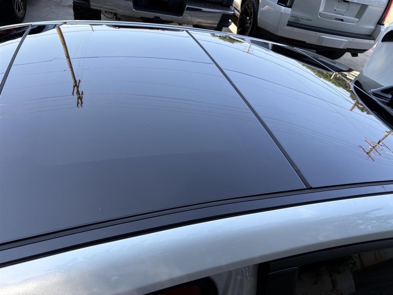 Toyota Camry Hybrid XSE 2025