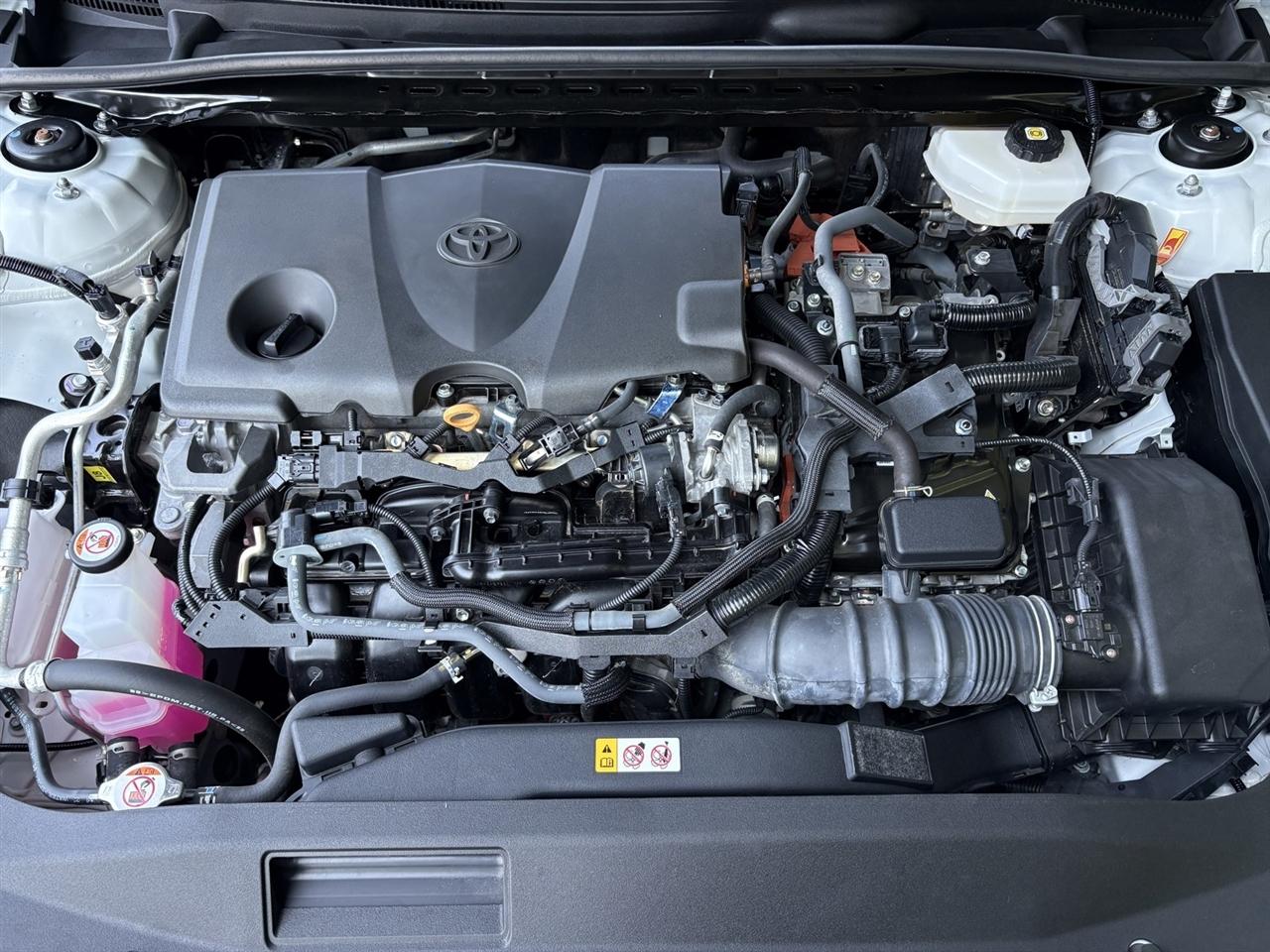 Toyota Camry Hybrid XSE 2025