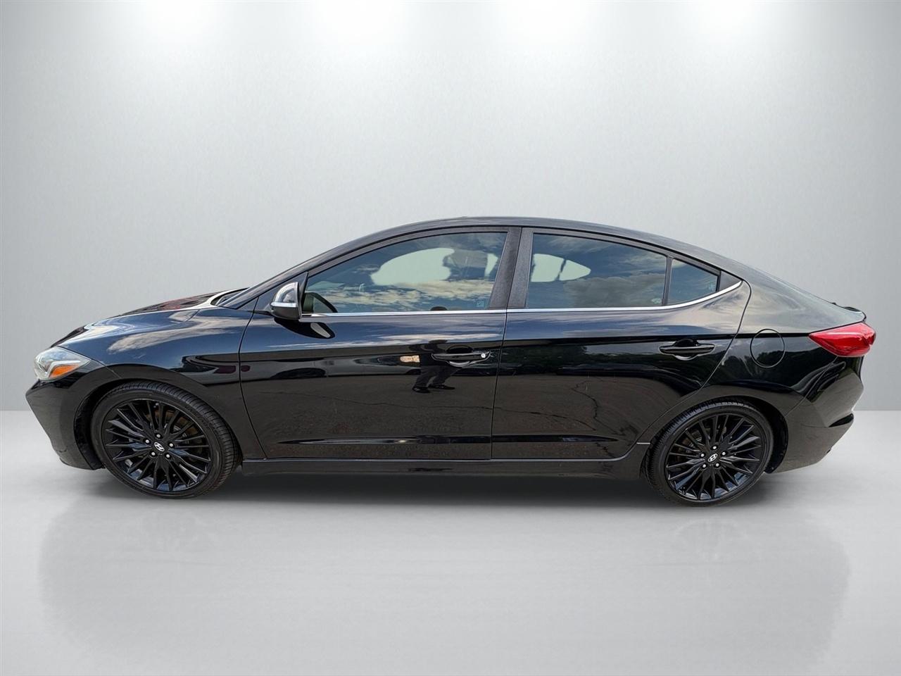 Hyundai Elantra  2018