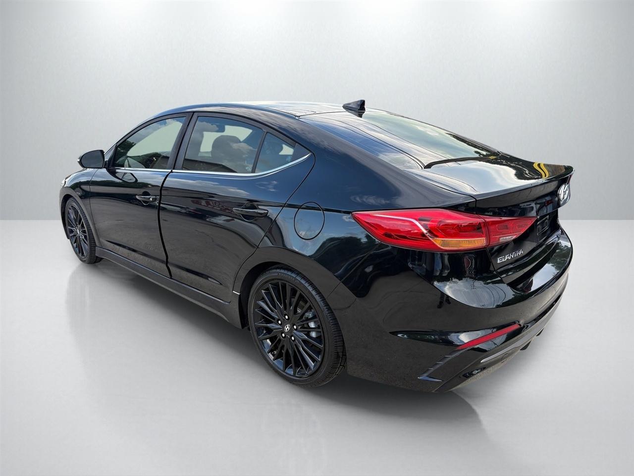 Hyundai Elantra  2018