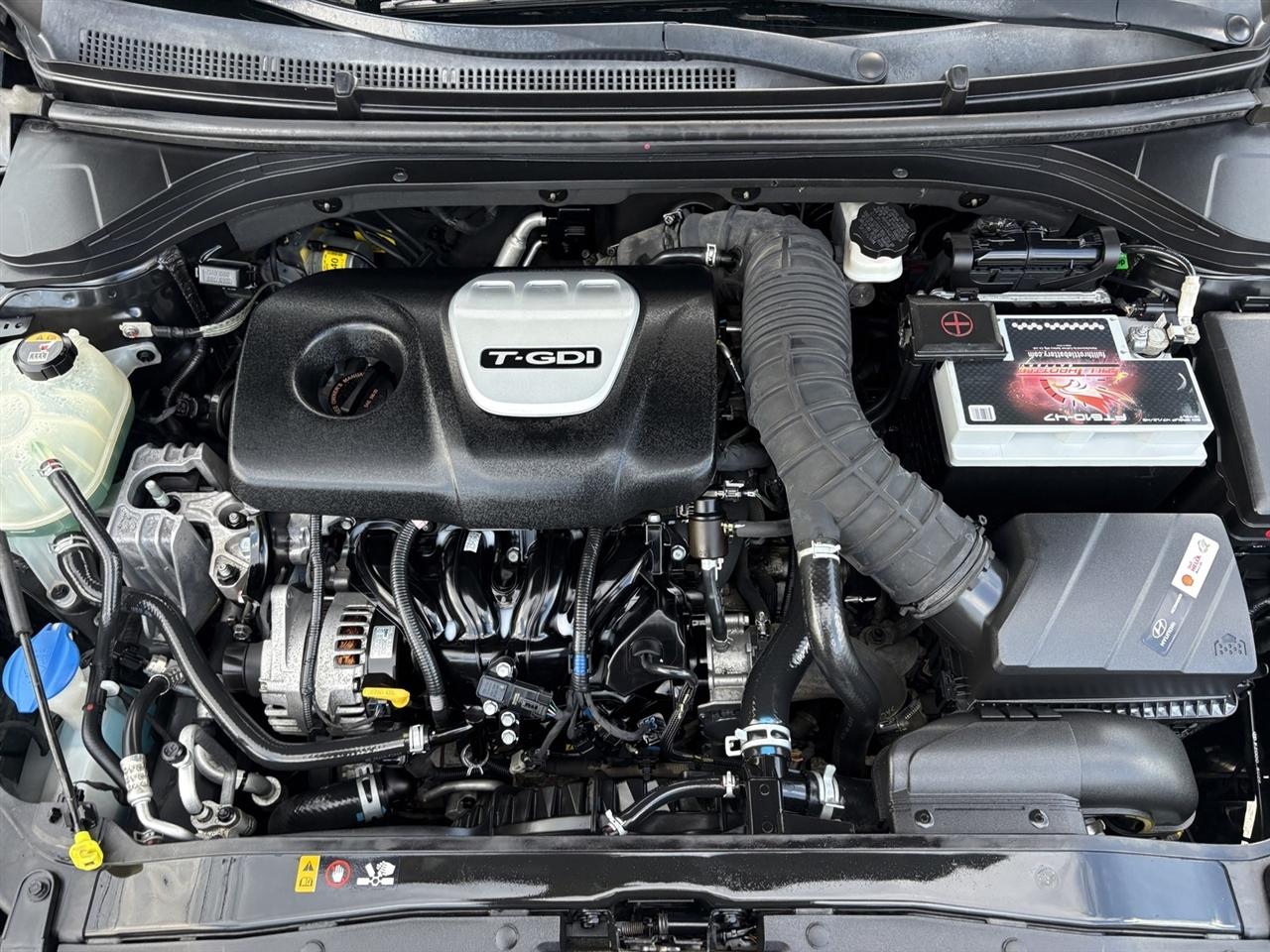 Hyundai Elantra  2018