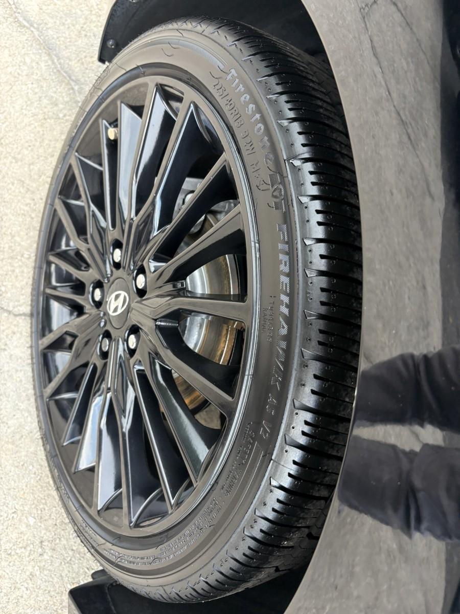 Hyundai Elantra  2018