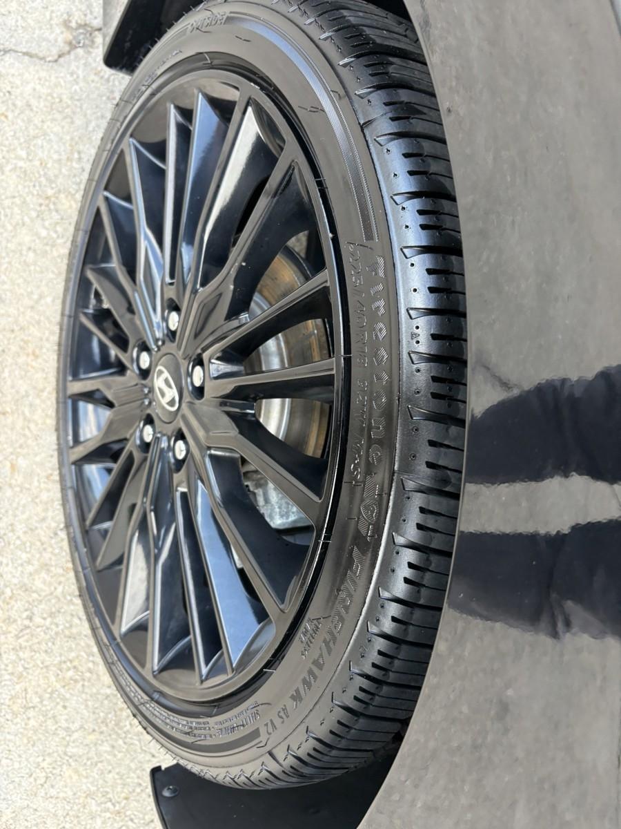 Hyundai Elantra  2018
