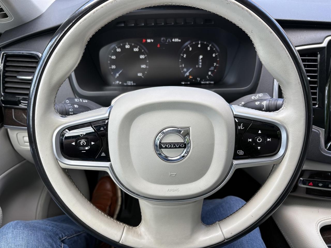 Volvo XC90 AWD 4dr T6 Momentum 2018