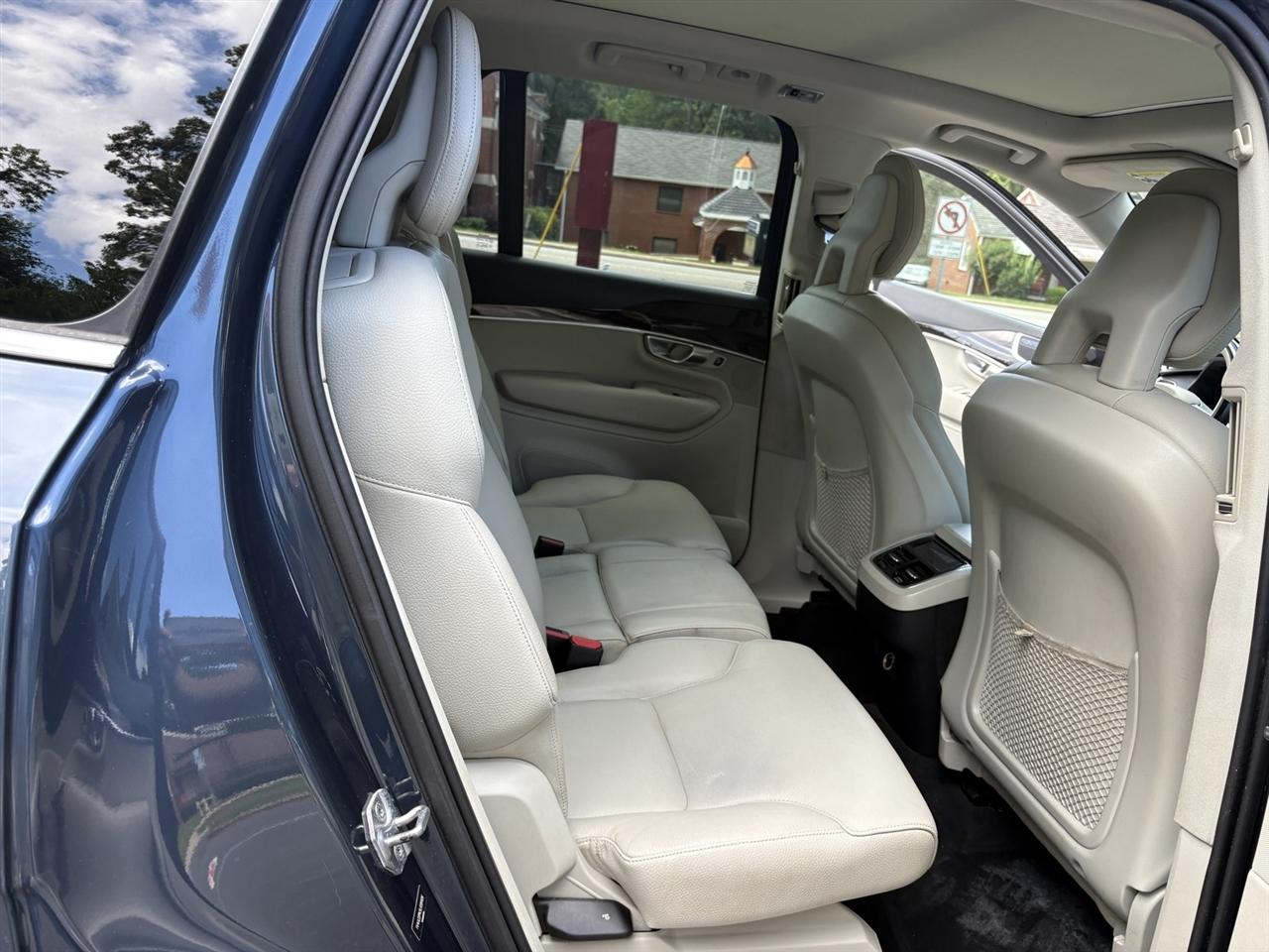 Volvo XC90 AWD 4dr T6 Momentum 2018