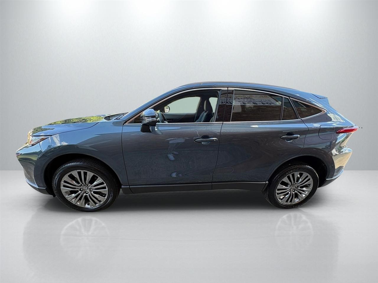 Toyota Venza XLE AWD (Natl) 2023