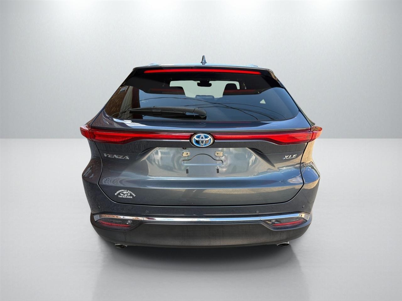 Toyota Venza XLE AWD (Natl) 2023