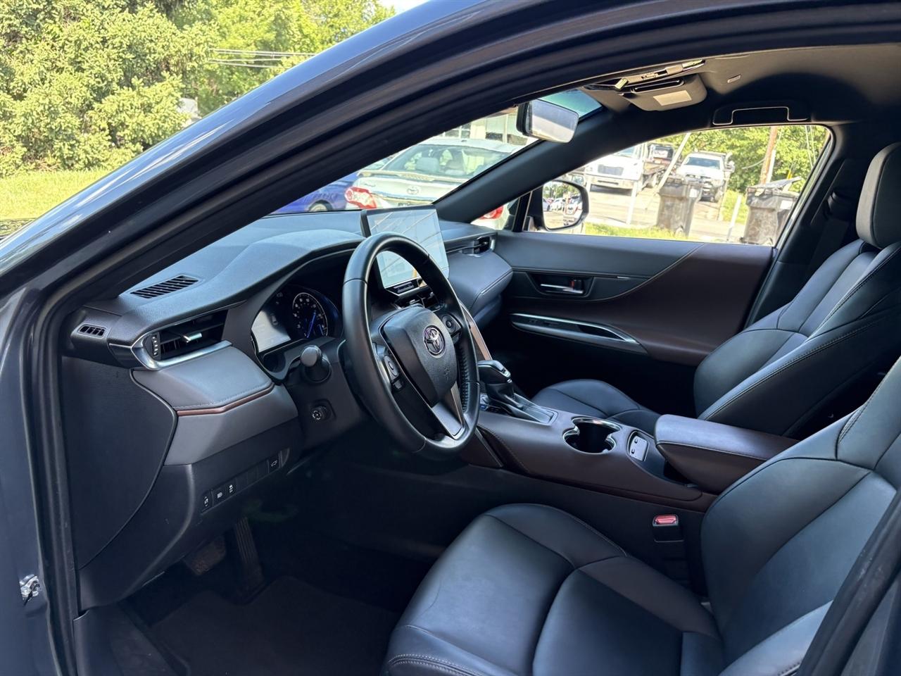 Toyota Venza XLE AWD (Natl) 2023