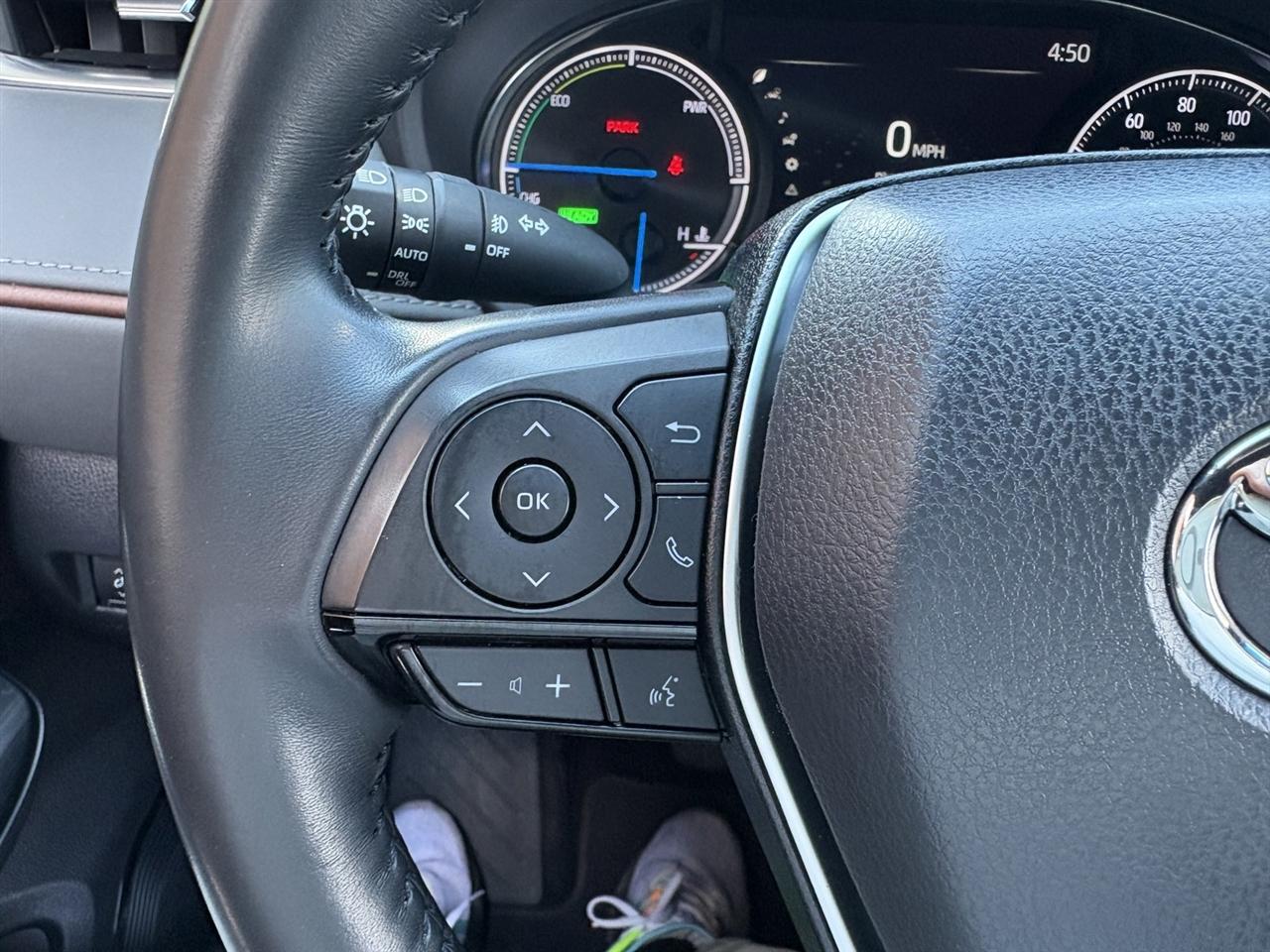 Toyota Venza XLE AWD (Natl) 2023