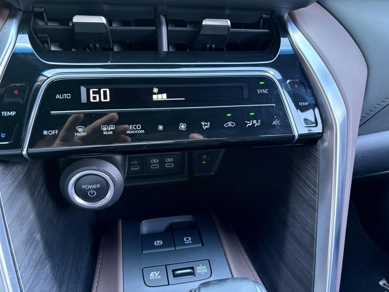 Toyota Venza XLE AWD (Natl) 2023