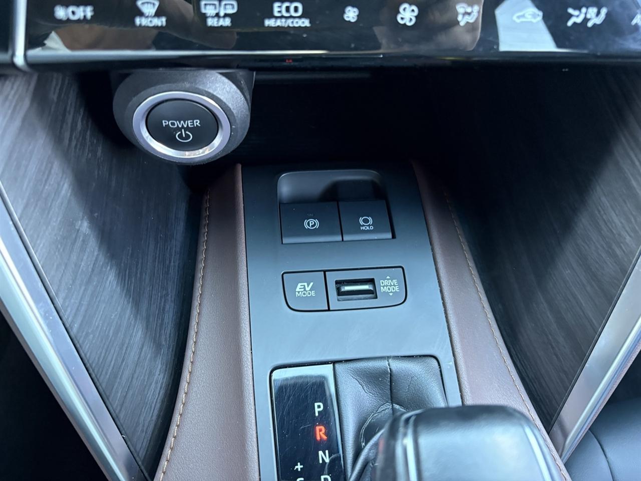 Toyota Venza XLE AWD (Natl) 2023