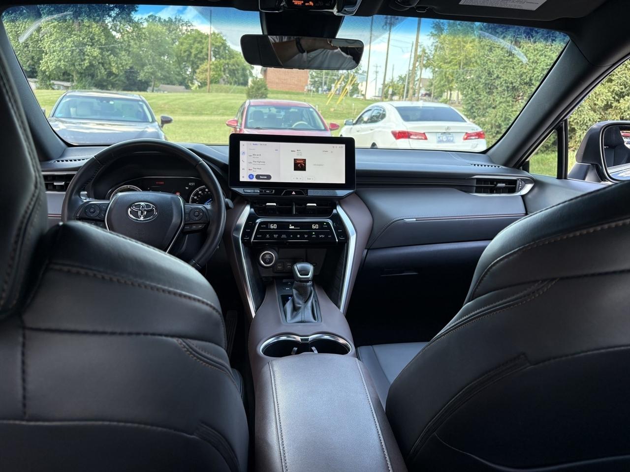 Toyota Venza XLE AWD (Natl) 2023