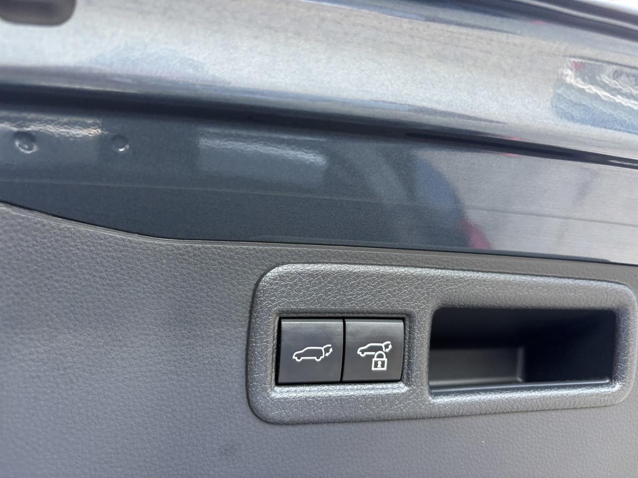 Toyota Venza XLE AWD (Natl) 2023