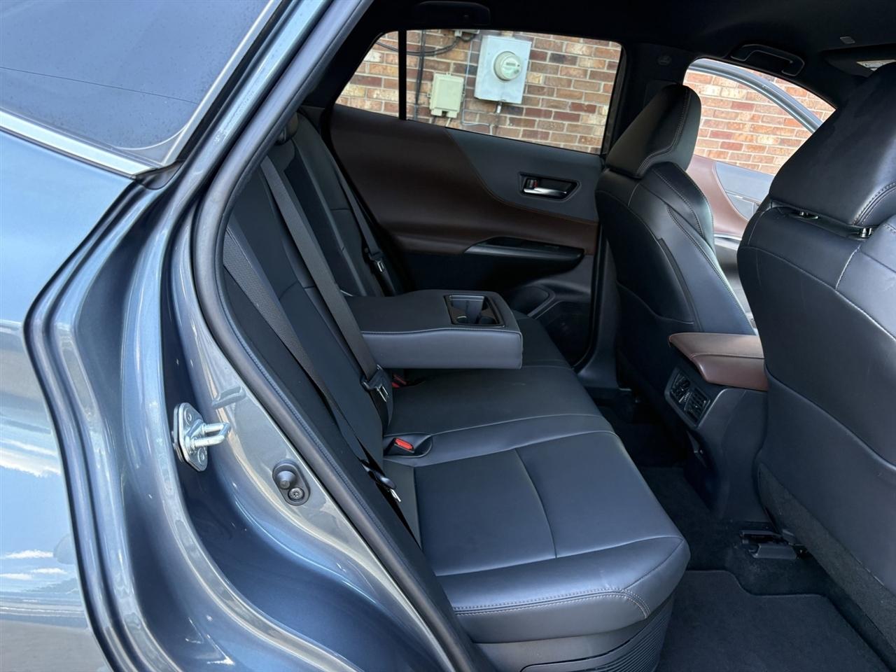 Toyota Venza XLE AWD (Natl) 2023