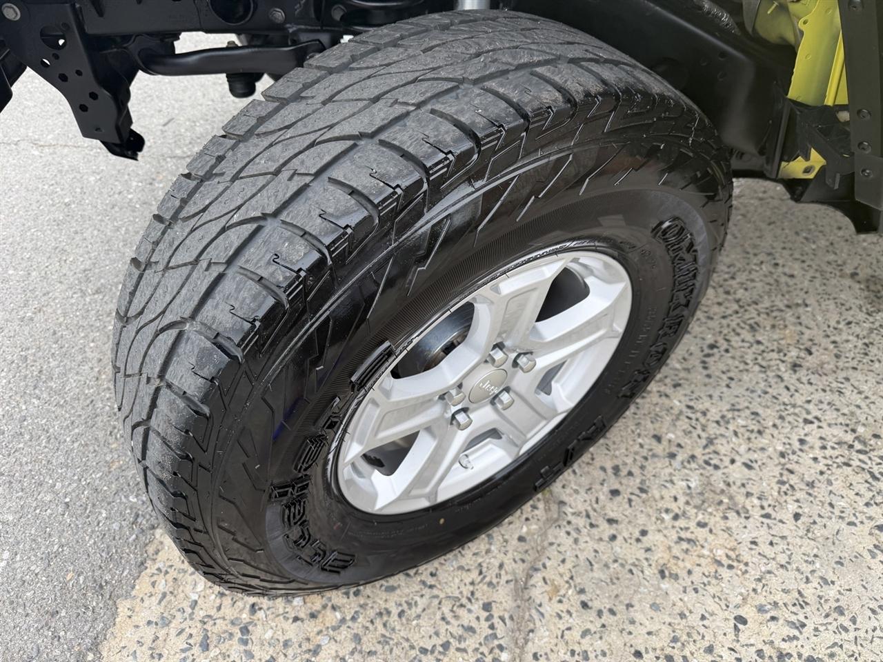 Jeep Wrangler High Tide 4 Door 4x4 2023