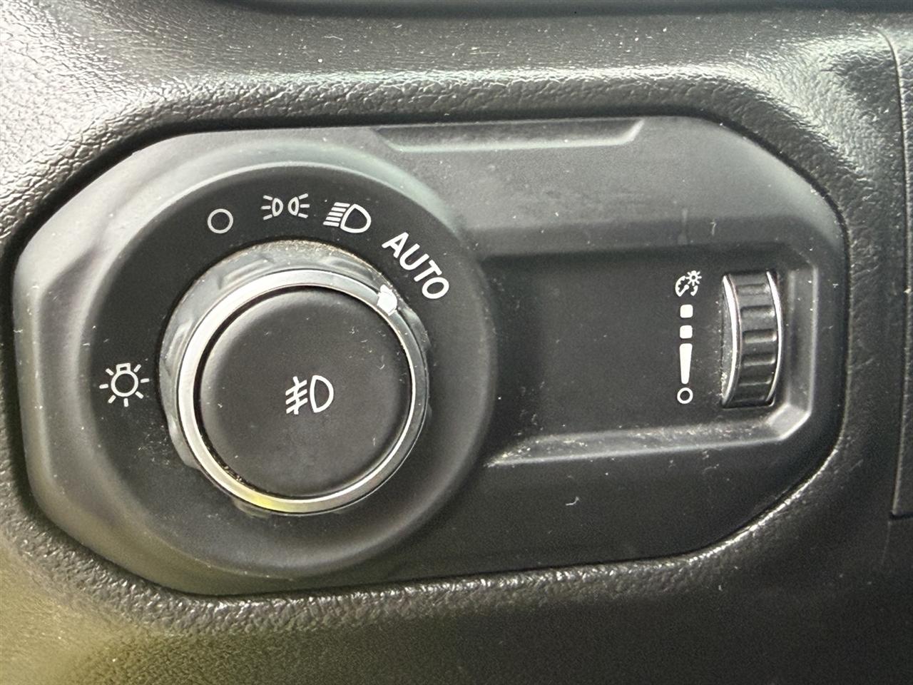 Jeep Wrangler High Tide 4 Door 4x4 2023