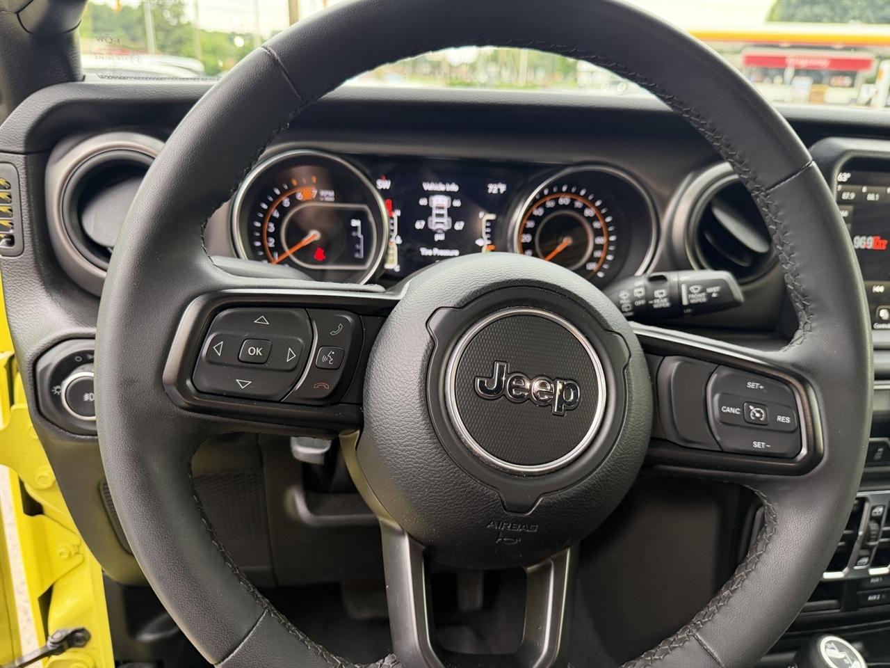 Jeep Wrangler High Tide 4 Door 4x4 2023