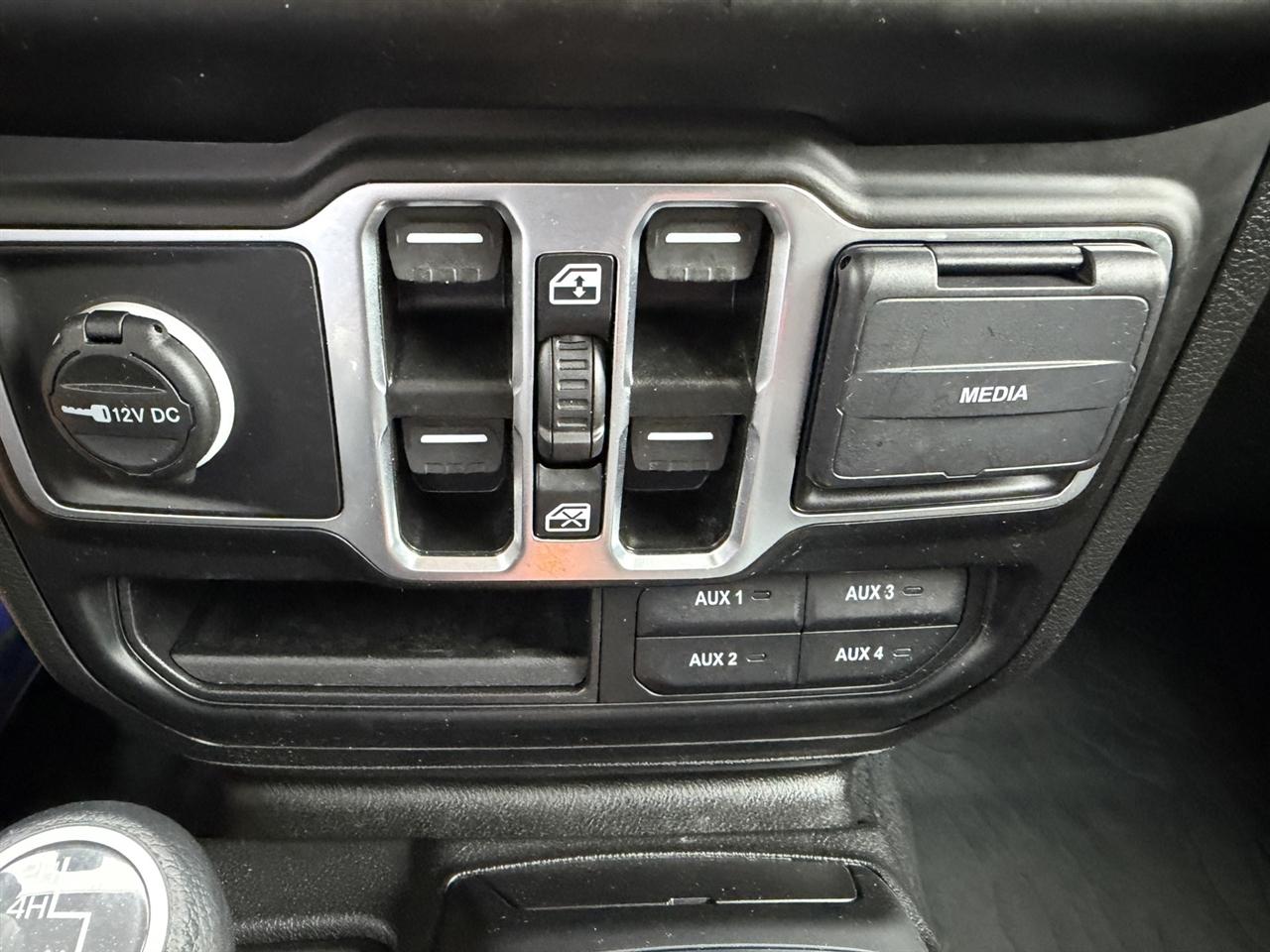 Jeep Wrangler High Tide 4 Door 4x4 2023