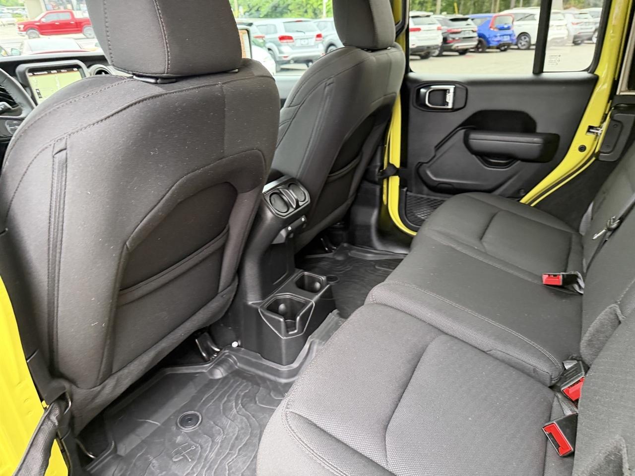 Jeep Wrangler High Tide 4 Door 4x4 2023