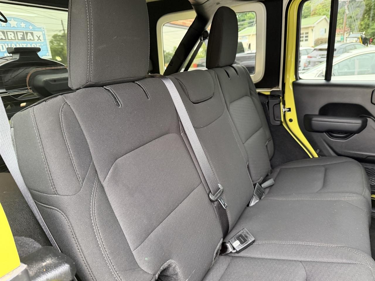 Jeep Wrangler High Tide 4 Door 4x4 2023