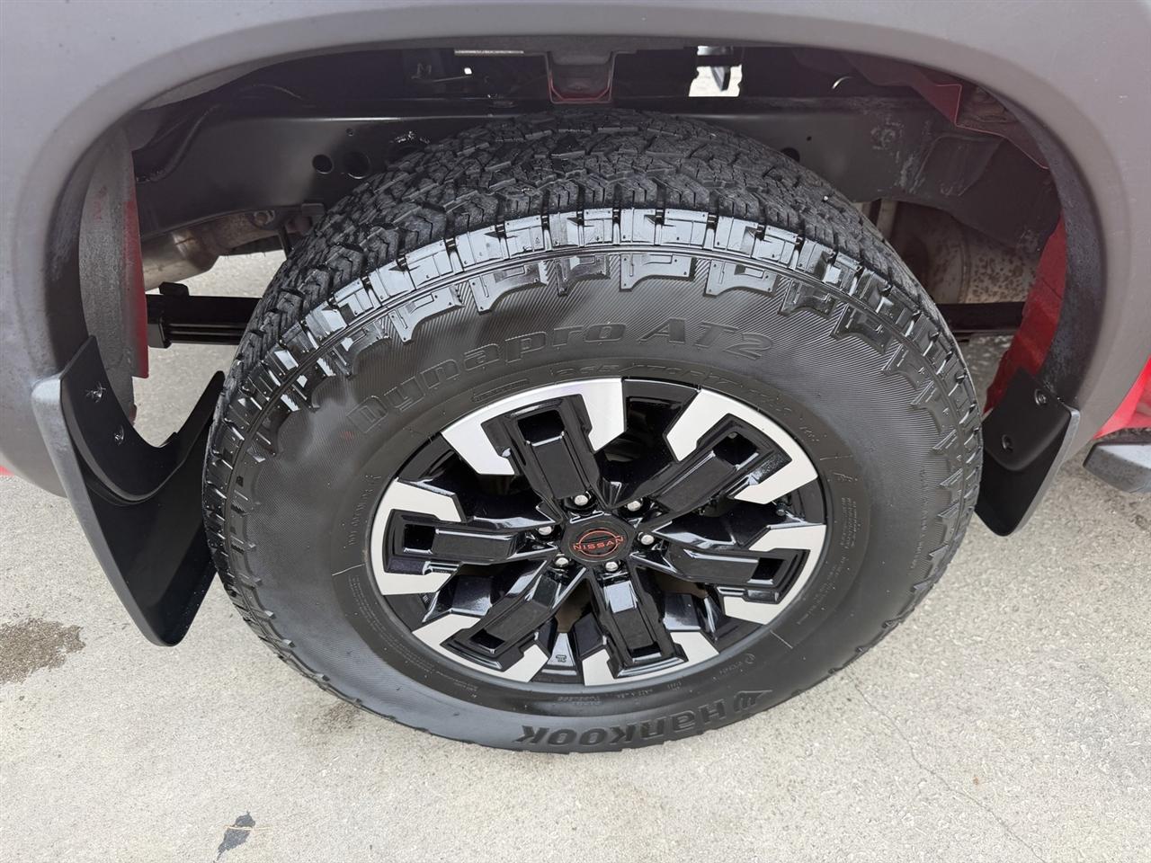Nissan Frontier PRO-4X Crew Cab 4X4 V6 2024