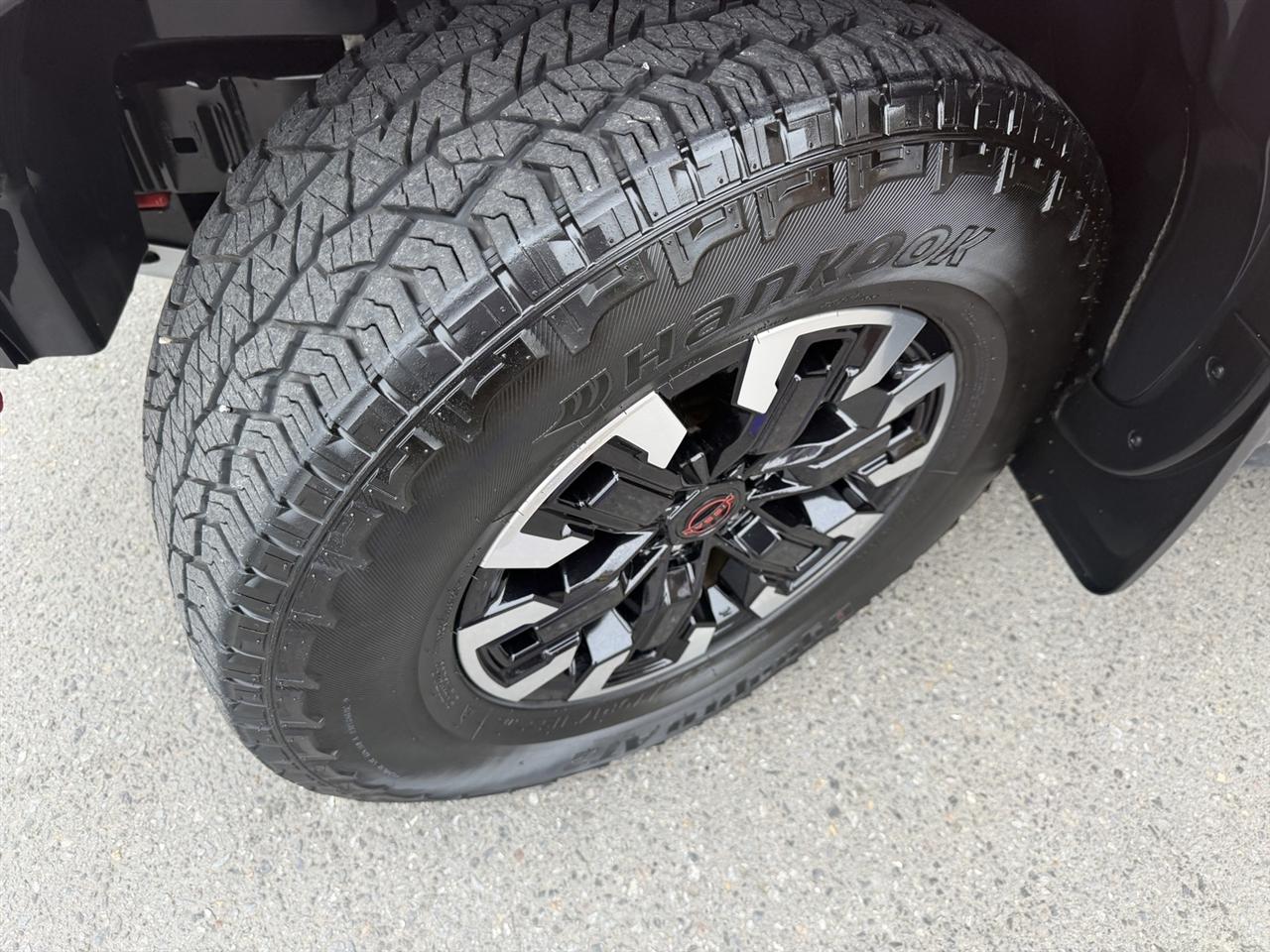 Nissan Frontier PRO-4X Crew Cab 4X4 V6 2024
