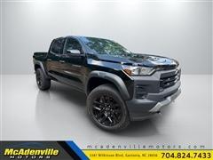 2024 Chevrolet Colorado 