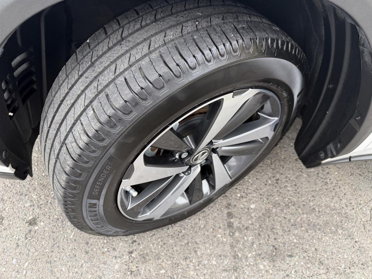 Lexus NX 300h Premium 2021