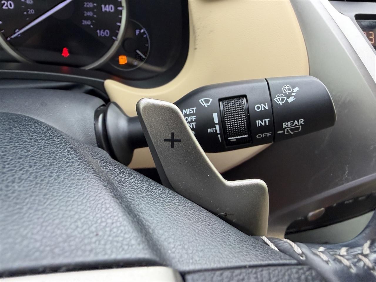 Lexus NX 300h Premium 2021