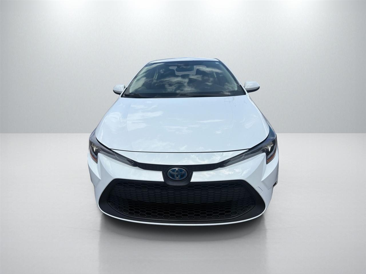 Toyota Corolla LE Hybrid 2022